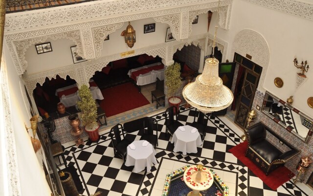 Riad La Porte d'Or & Spa