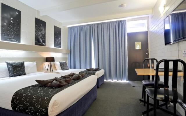Castle Creek Motel