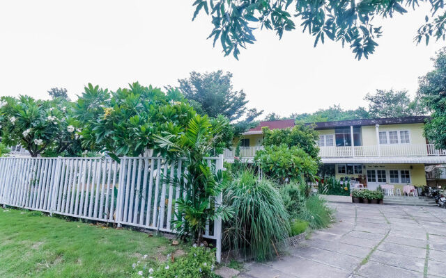 Manyi Boutique House