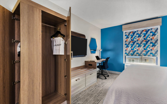 Holiday Inn Exp New Albany by IHG