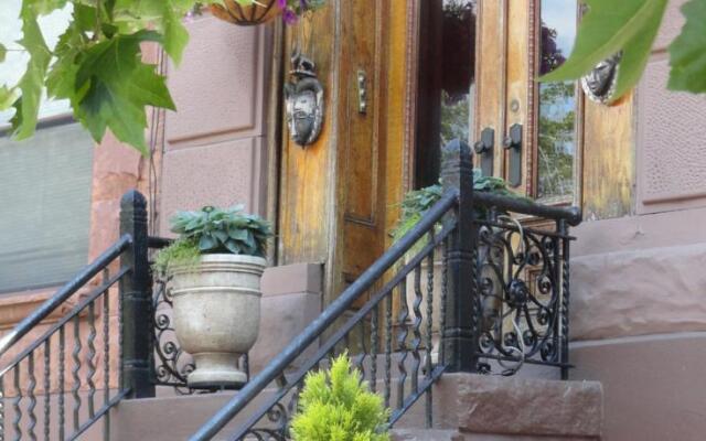Bed Stuy Southern Comfort