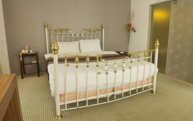 The E-Hotel Makati