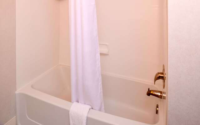 Hampton Inn & Suites Albany-East Greenbush