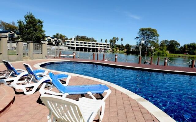 Yarrawonga Waterfront Apartments
