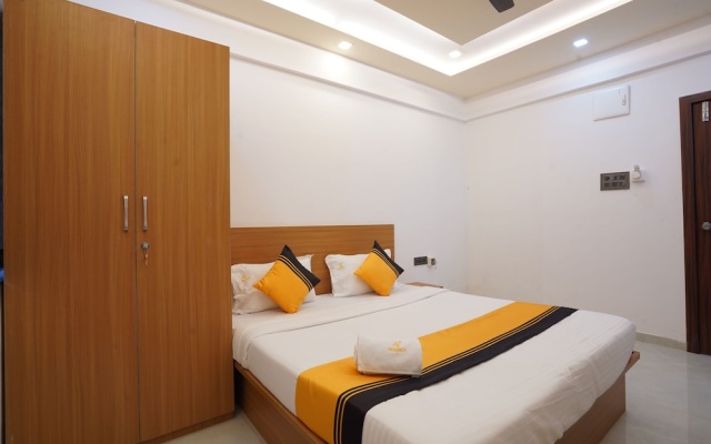 AY Plus Regency Hotel