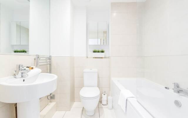 Roomspace Serviced Apartments - Abbot's Yard