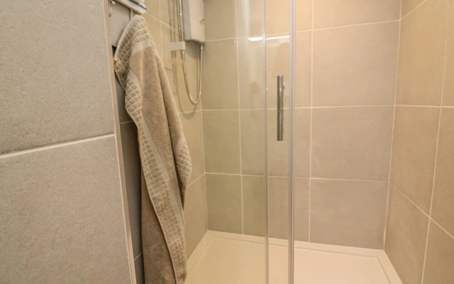Flat 1