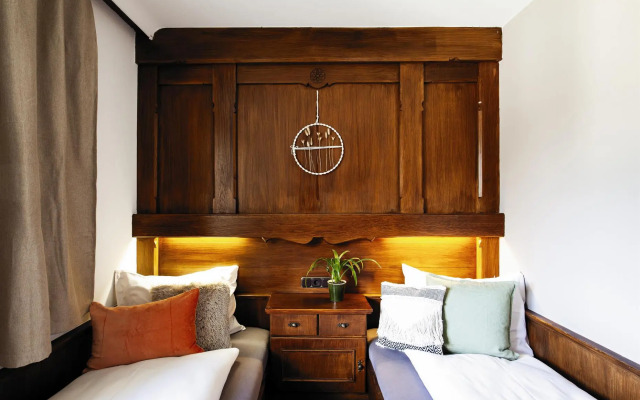 PineTree Lodge