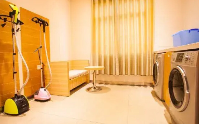 City Comfort Inn hotel (Zhanjiang Haibin Park Guanhai Gallery)