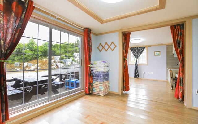 Samcheok Donghae Pension