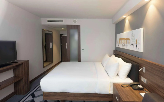 Hampton by Hilton Poznan Old Town