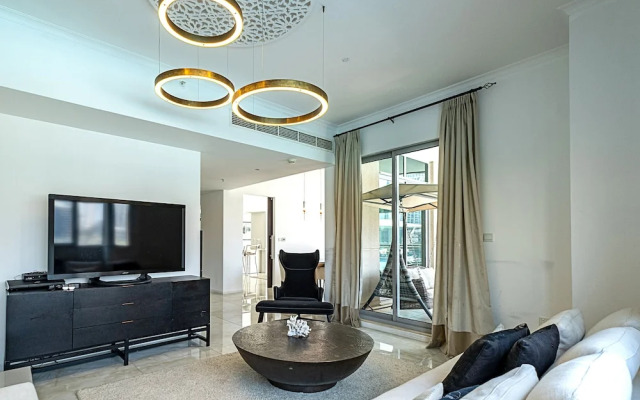 Gorgeous 3 bed at Burj Residences