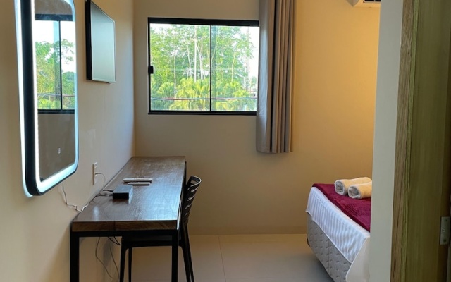 Cubo Hotel