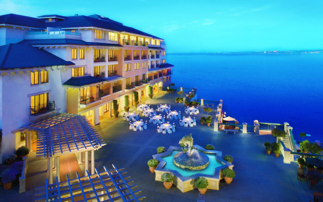 Monterey Plaza Hotel & Spa