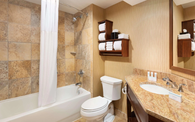 Hampton Inn Cleveland-Downtown