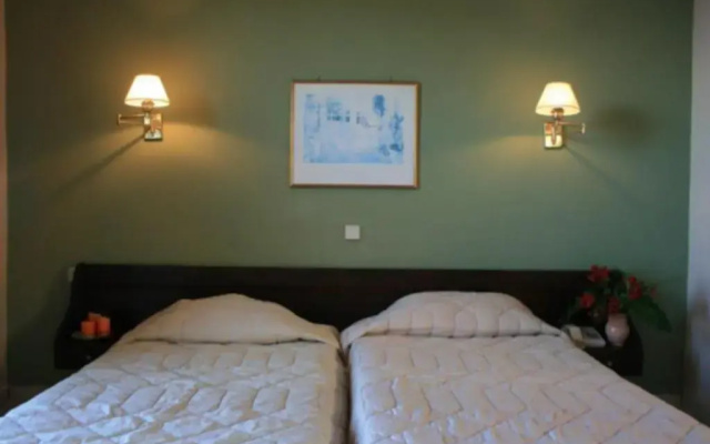 Aegli Hotel