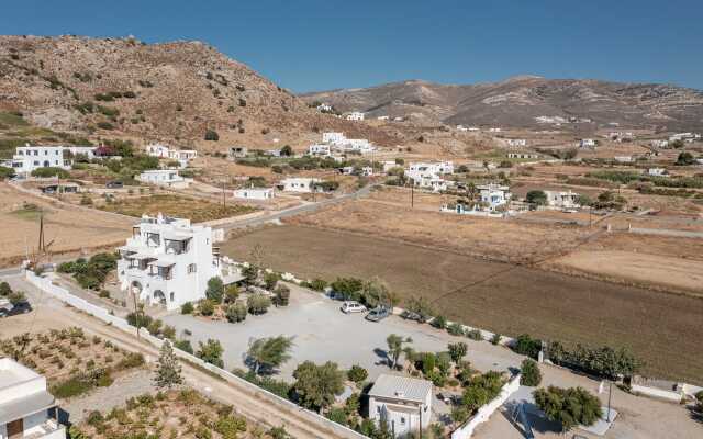 Zanneta Apartments & Suites