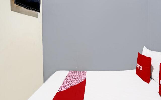 Hotel O Surabaya near Universitas Airlangga formerly Kertajaya Residence Surabaya