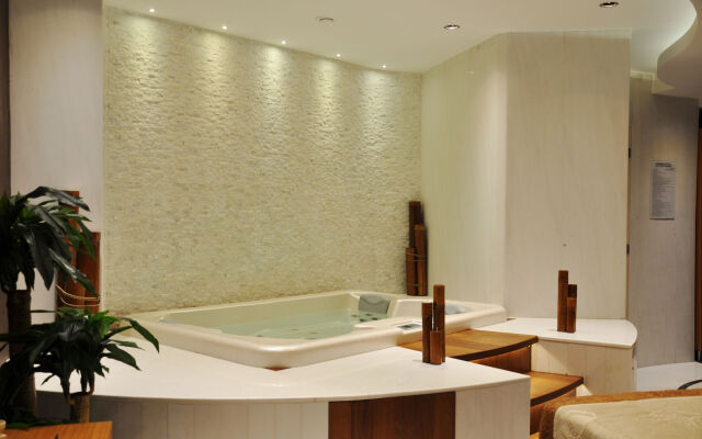Veyron Hotels & Spa
