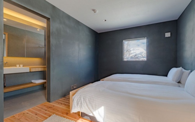 Foxwood E by H2 Life – Guest Rooms – Niseko
