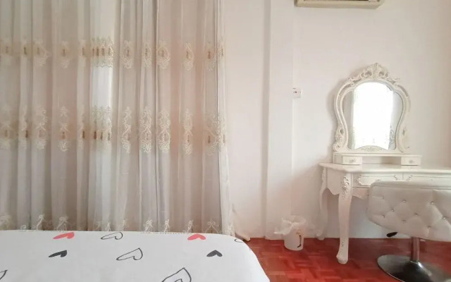 Oyo 90189 Sibu Wedding Homestay2U