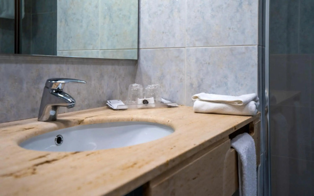 Hotel Bartos