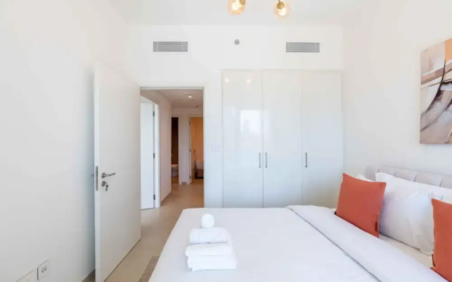 Regal 3BR Maid w Burj Khalifa View Balcony