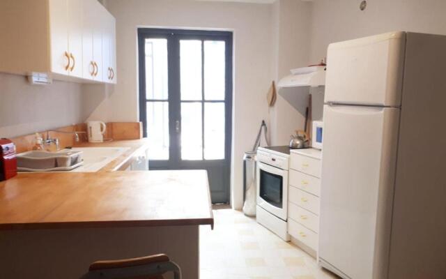 Appartement au coeur du village- Ref12