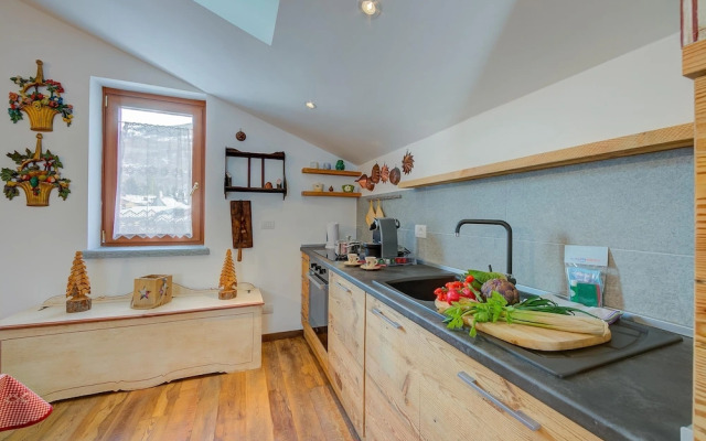 White House Ski Relax