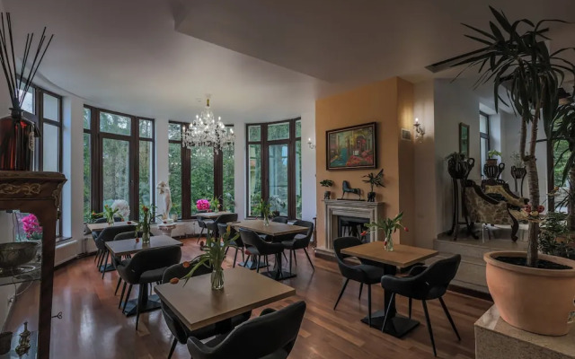 Villa Tom