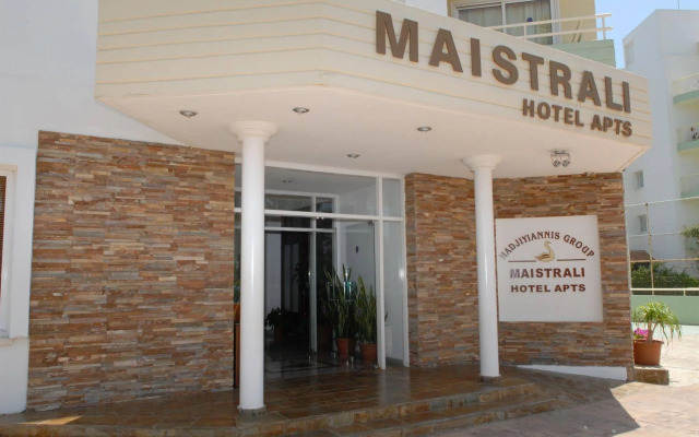 Maistrali Hotel Apartments & Bungalows