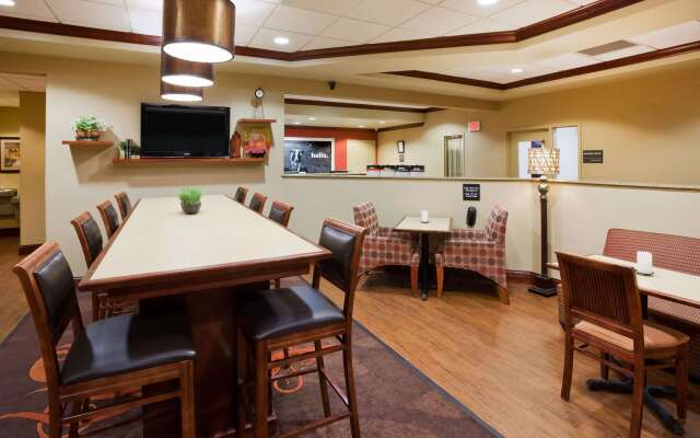 Hampton Inn Fairmont