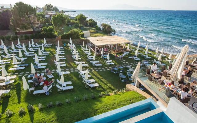 Golden Coast Resort