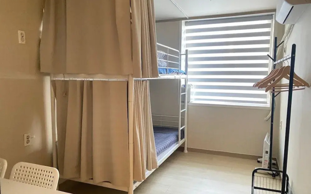 Funwave guesthouse in Haeundae