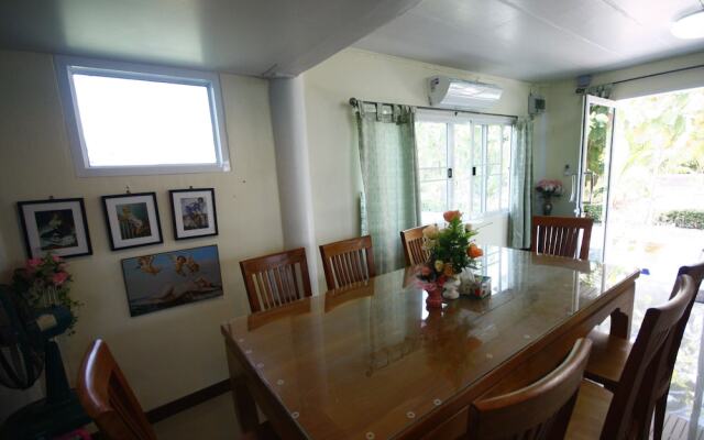 Suanrimnam Bangpakong Resort