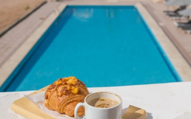 Adrenalin Beach Lodge