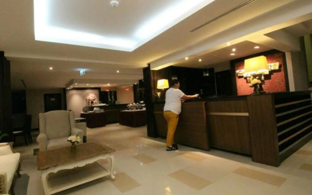 Leelawadee Modern Resort Huaykwang