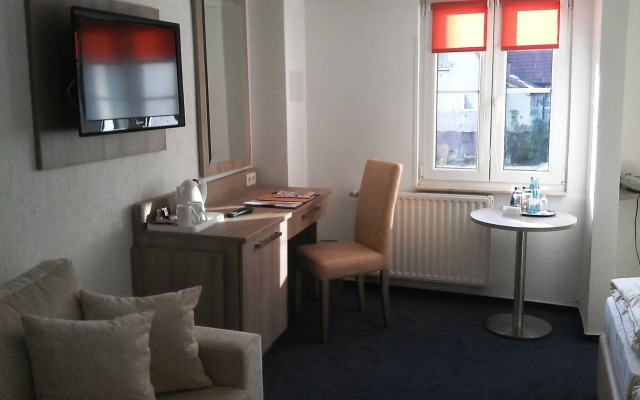 Airport Hotel Filderpost