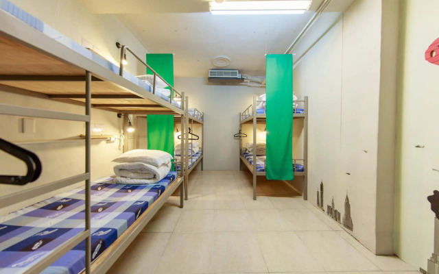Vis House