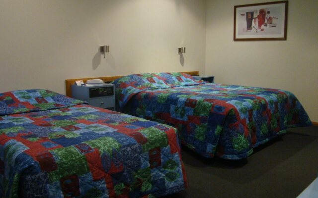 Dunsborough Inn Backpackers
