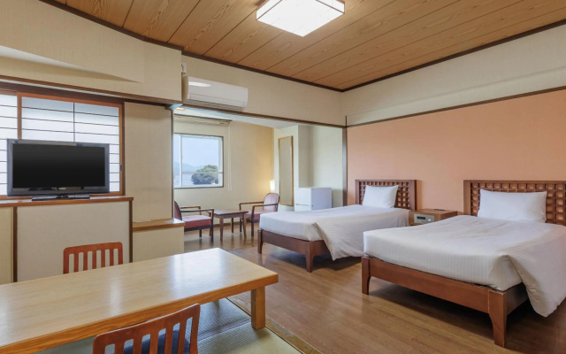 Wan Wan Paradise Toba – Guest Rooms – Toba