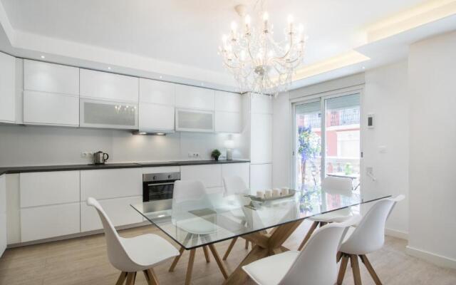 Stylish *NEW* Apartment in Alicante w/ 4 bedrooms