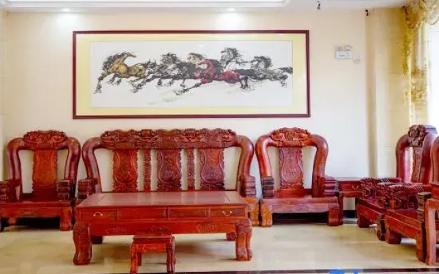 Huanjiang Hotel
