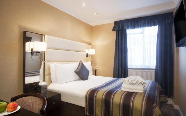 Park Grand Hyde Park