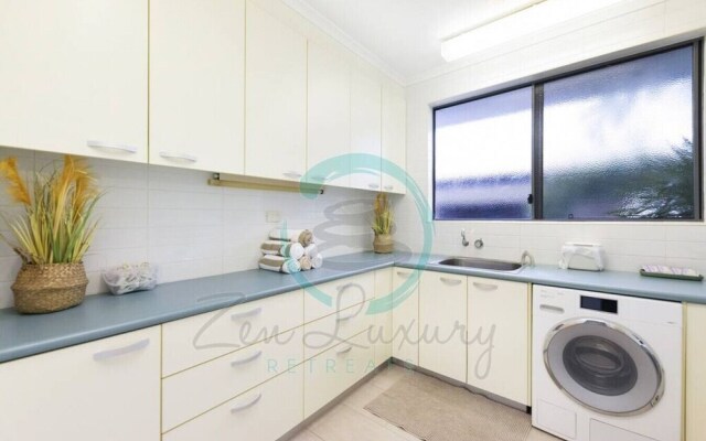 ZENLUX INFINITY - 4BR with Private Pool