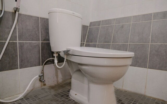 Candi Panggung Family Guest House Syariah by OYO Rooms