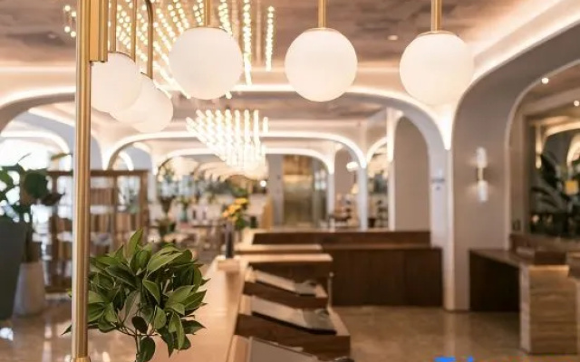 Mercure Hotel (Xi'an Bell Tower, Huimin Street)