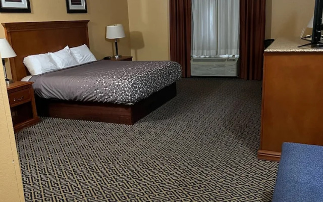 HiWay Inn Express
