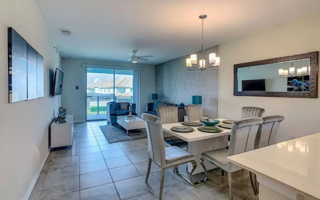 205 Luxury Condo Storey Lake Disney