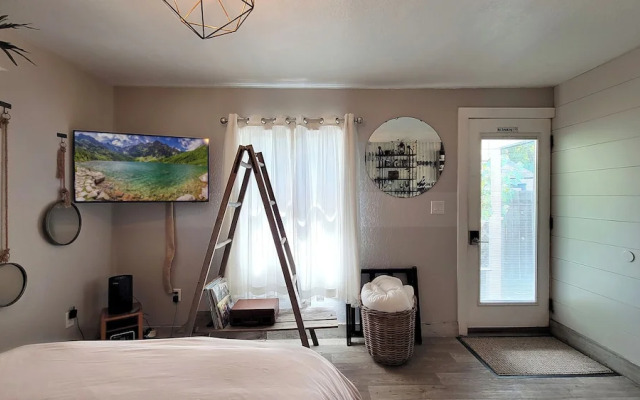 Rosewood Studio by WanderLodges